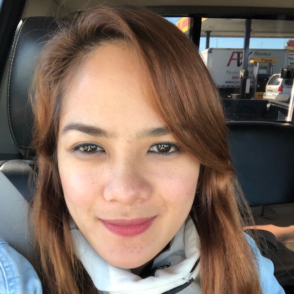 Meet your Posher, Karen - Picture 1 of 1